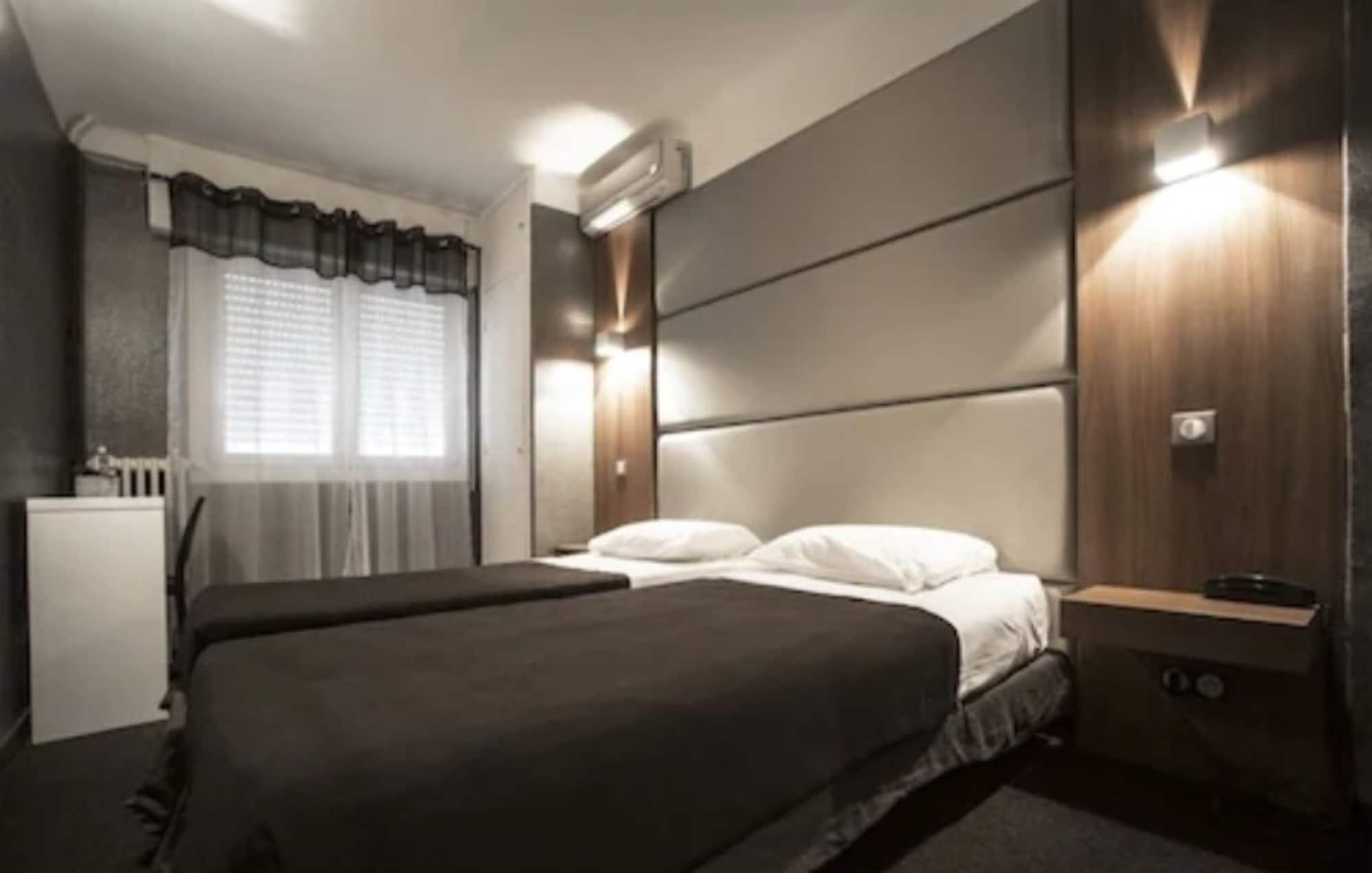 Hotel Schtak คานส์ ภายนอก รูปภาพ
